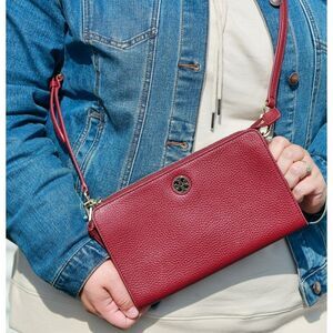 NWT Tory Burch Pebble Leather Wallet Clutch Crossbody Bag Dark Red